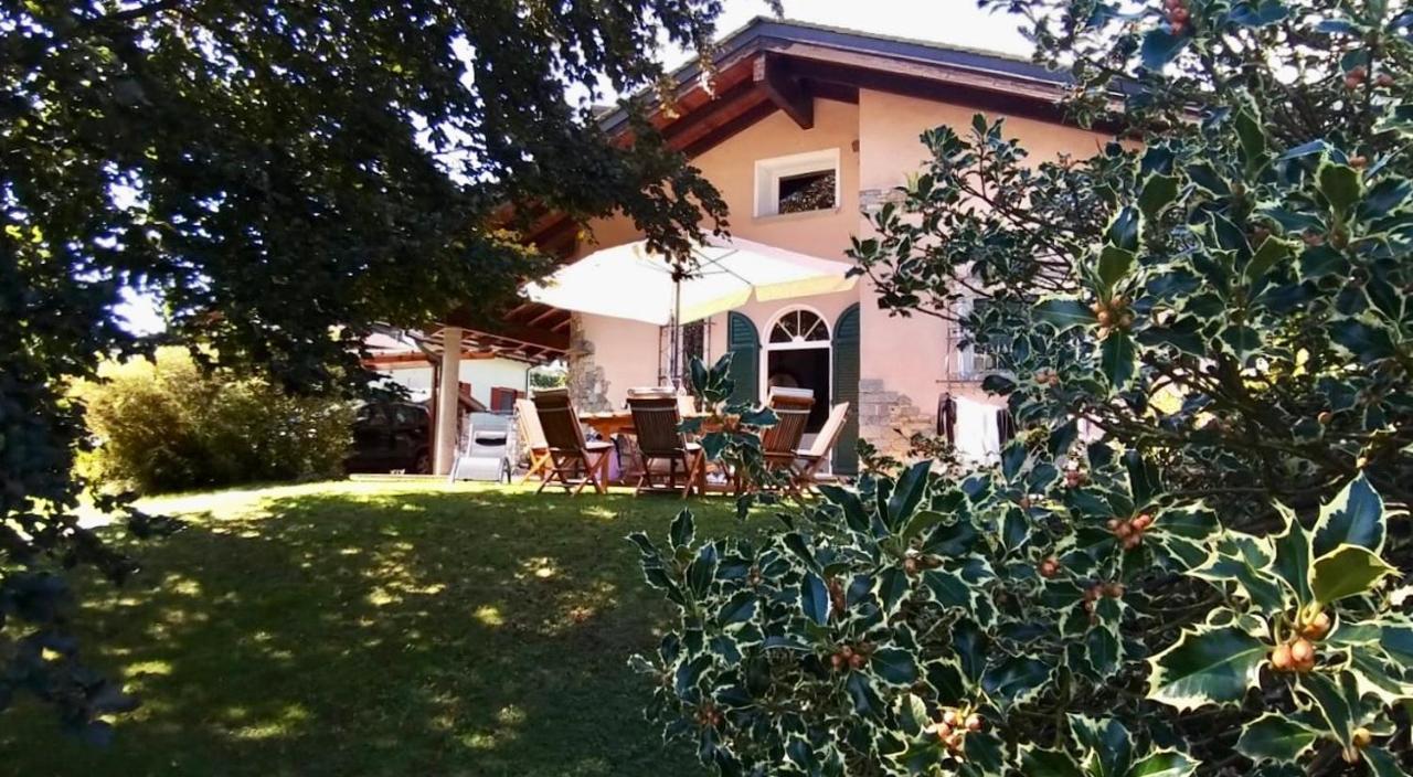 Al Chiar Di Luna Valtellina *