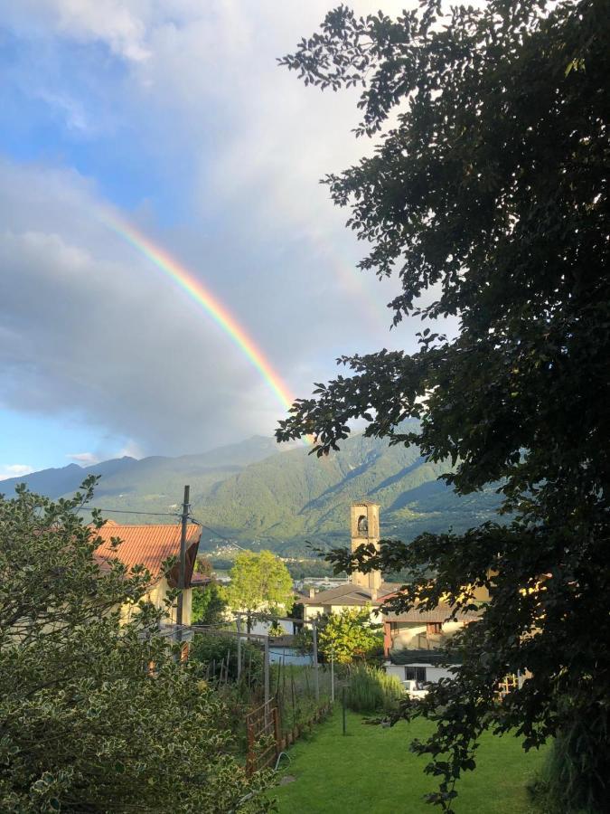Al Chiar Di Luna Valtellina Frühstückspension Chiuro