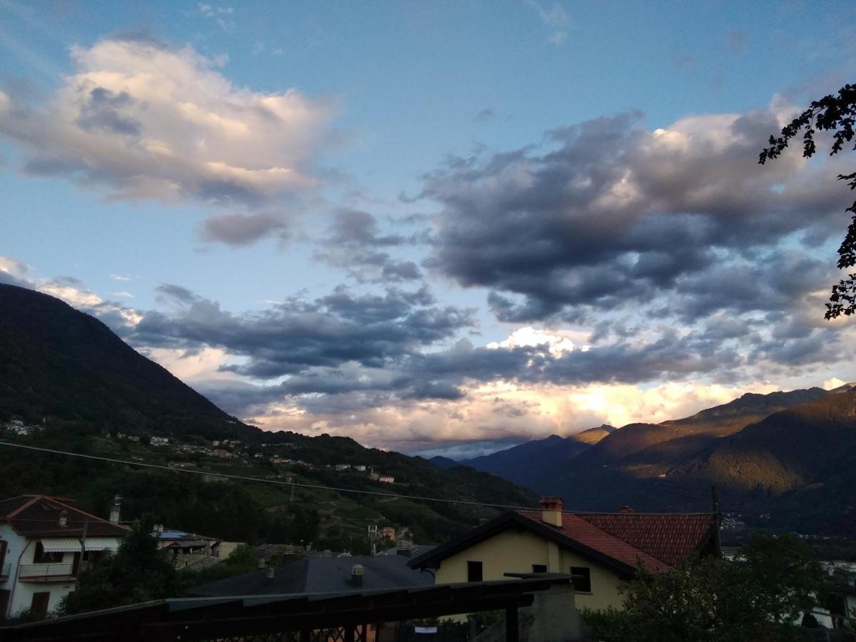 Alojamento de Acomodação e Pequeno-almoço Al Chiar Di Luna Valtellina *
